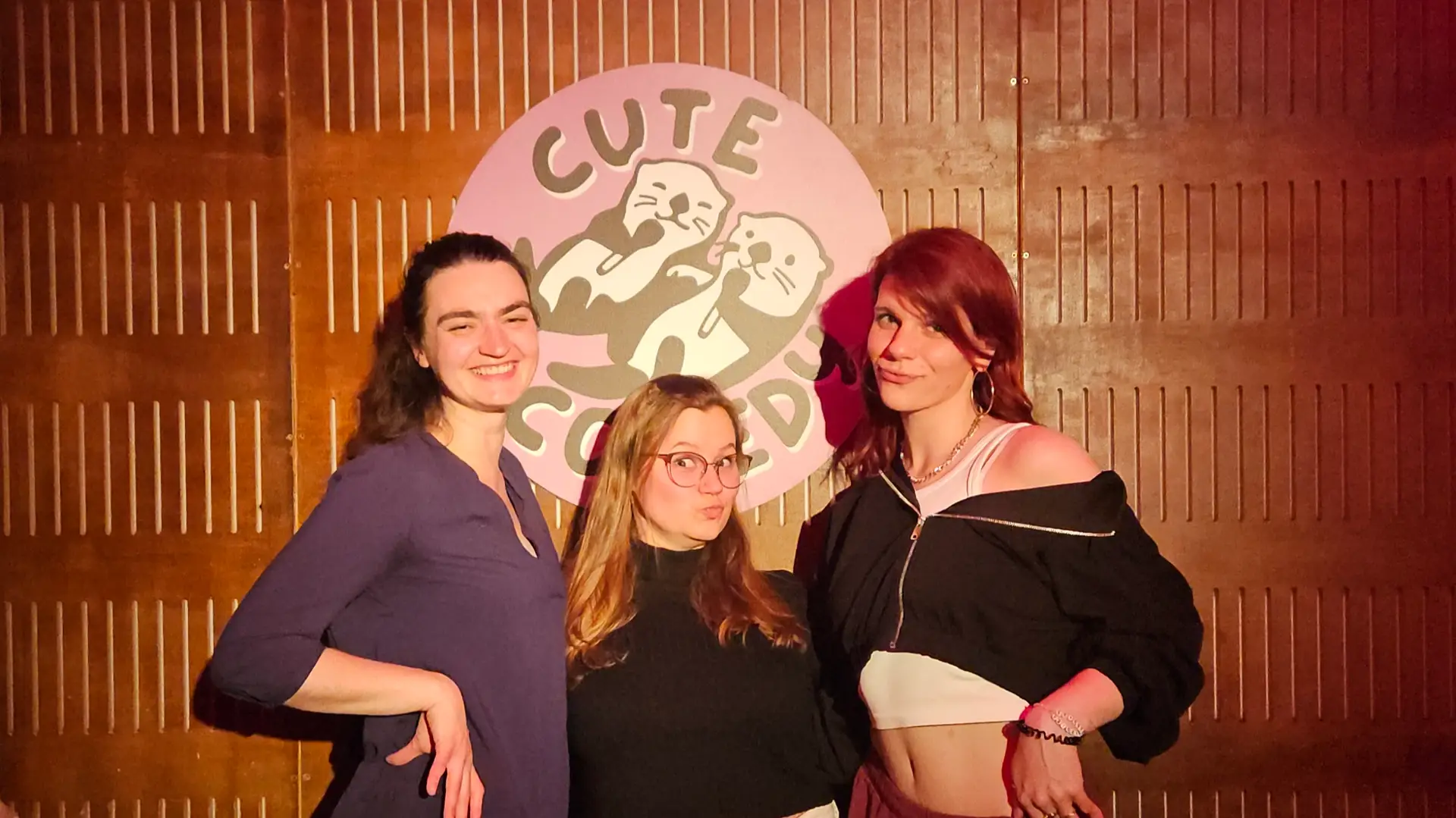 cute comedy selfie_home slider